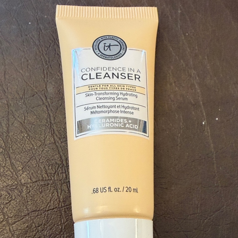 Facial cleanser bundle - Picture 3 of 5